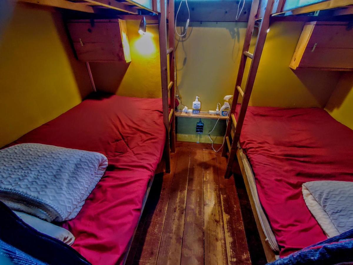 Guest House Mii โอซาก้า ภายนอก รูปภาพ