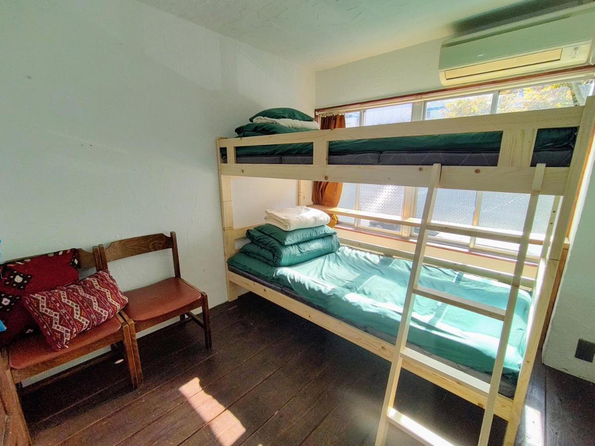 Guest House Mii โอซาก้า ภายนอก รูปภาพ