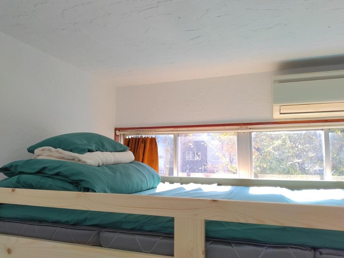 Guest House Mii โอซาก้า ภายนอก รูปภาพ