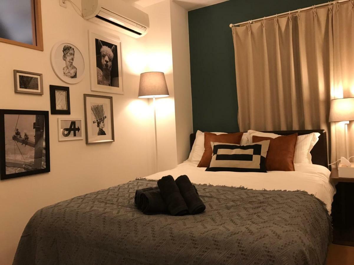 Guest House Mii โอซาก้า ภายนอก รูปภาพ